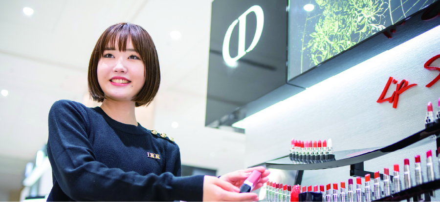 越後 麗々さん